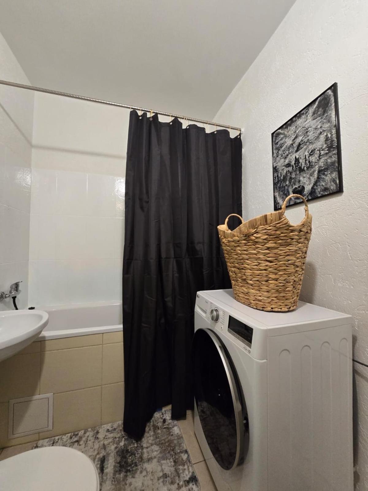 Apartment D-land